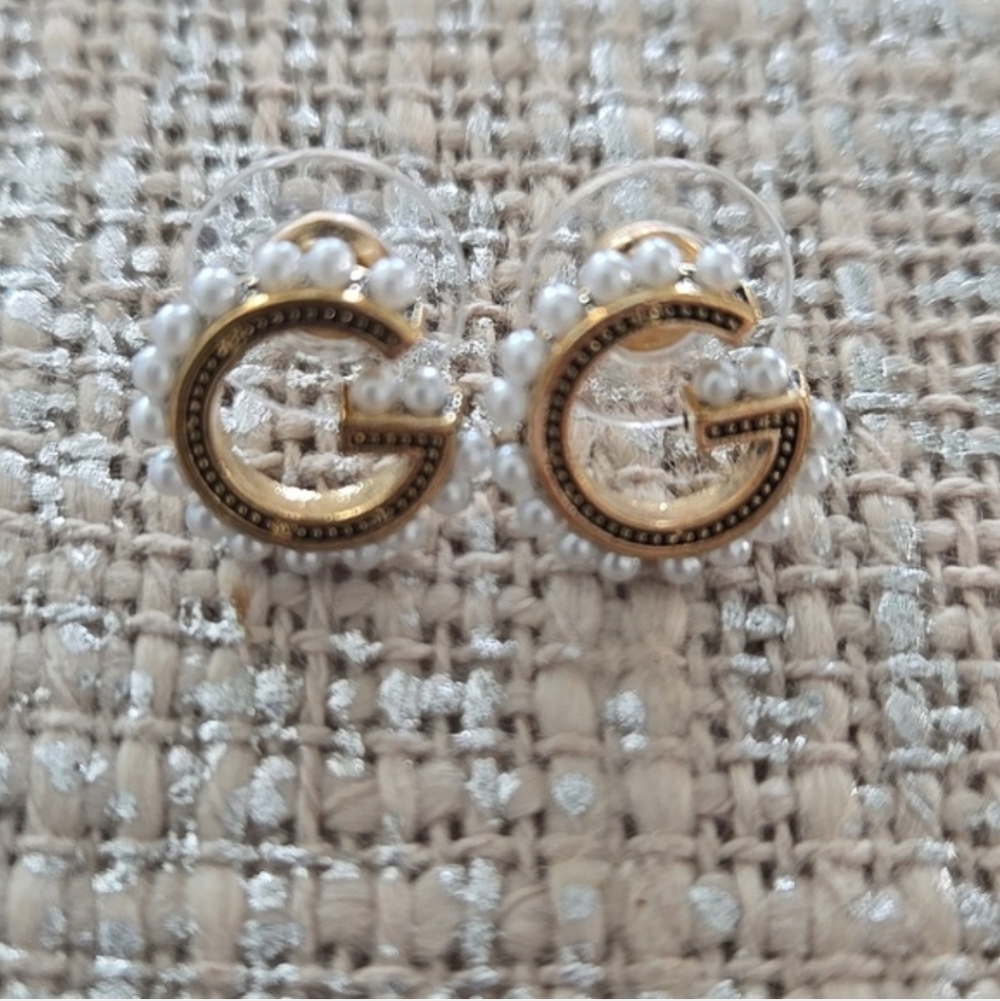 Top Seller. Gold & Pearls GG new earrings. Last Pr